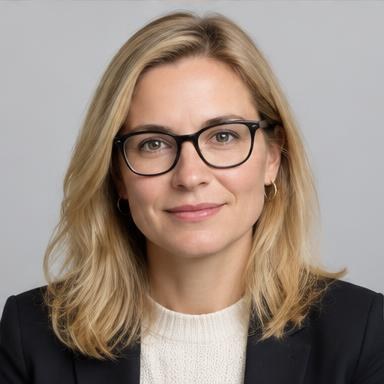 Teodora Manole — personaj editorial fictiv